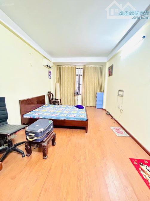 Cho thuê nhà ngõ Hoà Bình 7, Minh Khai, Hai Bà Trưng, 35m2*5 tầng, 15 triệu - 2
