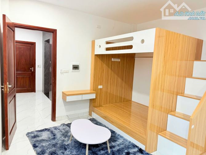 BÁN NHÀ SIÊU ĐẸP CẦU GIẤY 60M 6T MT4M  CCMINI CÓ CẦU THANG MÁY NGÕ RỘNG GIÁ NHỈNH 16 TỶ - 2