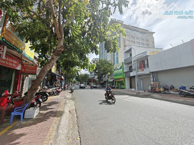 BÁN NHÀ MẶT TIỀN TRƯƠNG CÔNG ĐỊNH_PHƯỜNG 7_GẦN NGÃ 5_137M2 GIÁ 25 TỶ_TRỤC CHÍNH KINH DOANH - 2