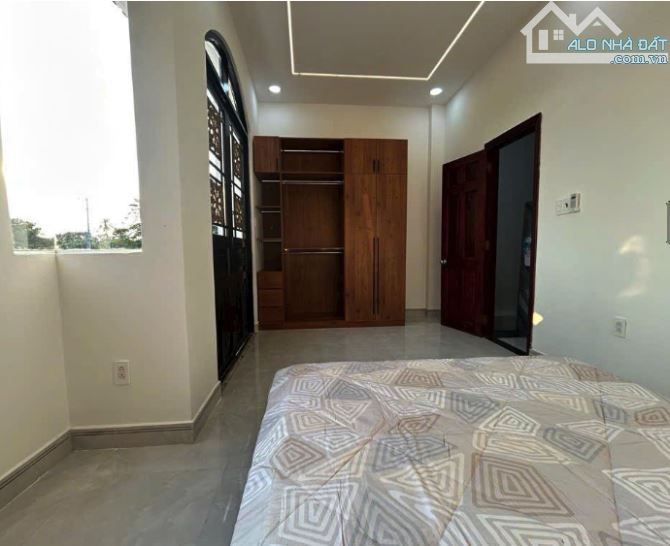 NHÀ ĐẸP LONG LANH DT86M 2TẦNG NGANG 4M, ĐƯỜNG 4M, CHỈ 4,45 TỶ, QUẬN 9, gần GA METRO - 2