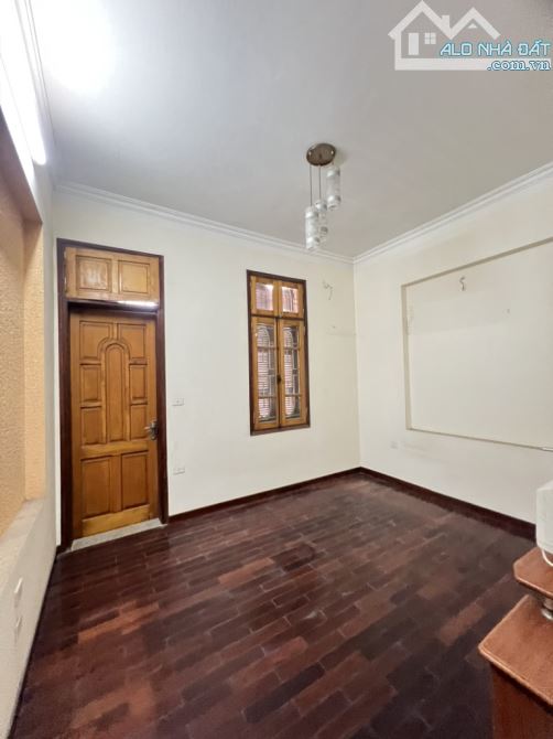 BÁN NHÀ PHÂN LÔ QUÂN ĐỘI A38 TƯ ĐÌNH 140M2, 3 TẦNG– Ô TÔ VÀO NHÀ – HAI MẶT THOÁNG - 2