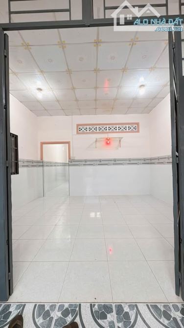 Bán gấp căn nhà ở đường Lê Thị Sắc , Tân Phú Trung 110m2 SHR giá 680tr - 2