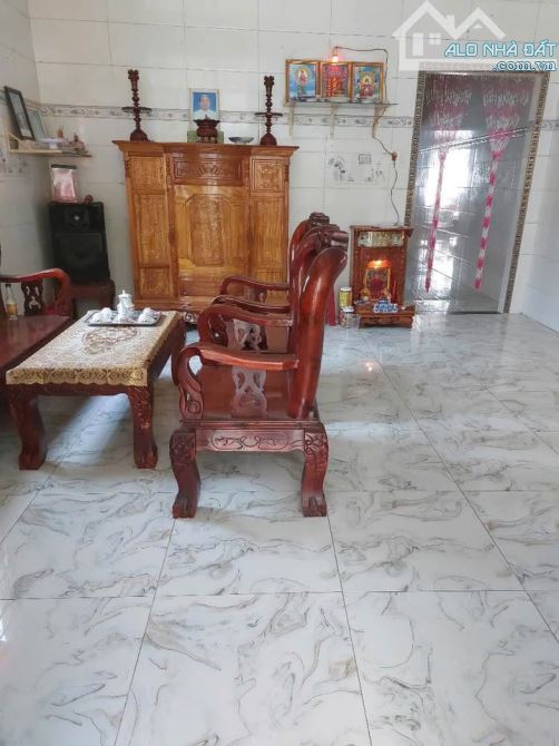 Bán gấp căn nhà ở gần ngay nhà máy nước Tân Hiệp 100m2 SHR giá 740tr - 2