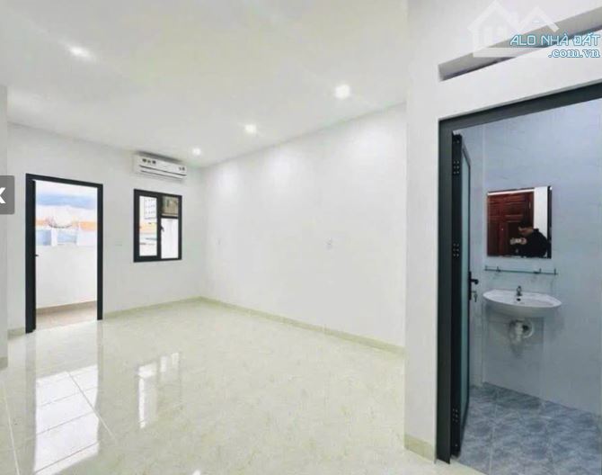 NHÀ TRỤC ĐỖ XUÂN HỢP, 8 PHÒNG CHO THUÊ 240tr, 5X31M, HẺM 8M, GẦN GA METRO CHỈ 10,X TỶ - 2