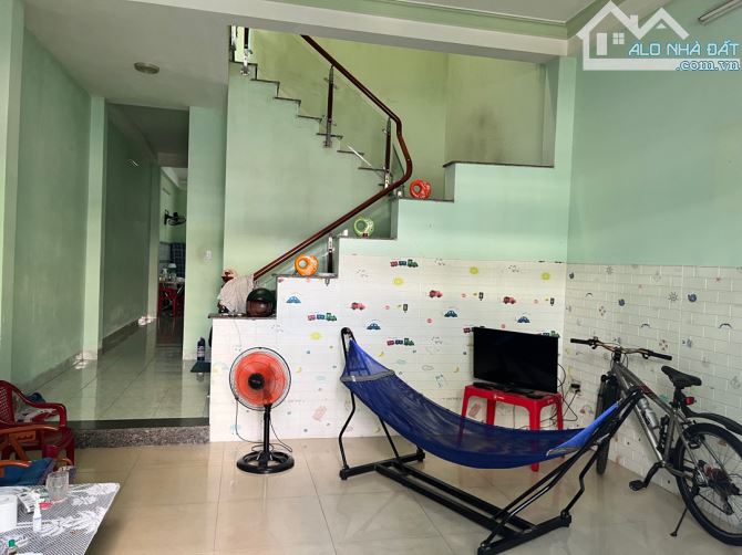MẶT TIỀN BÀU GIA THƯỢNG - DT 100M2 - GẤP BÁN CHỈ 4TY8 - 2