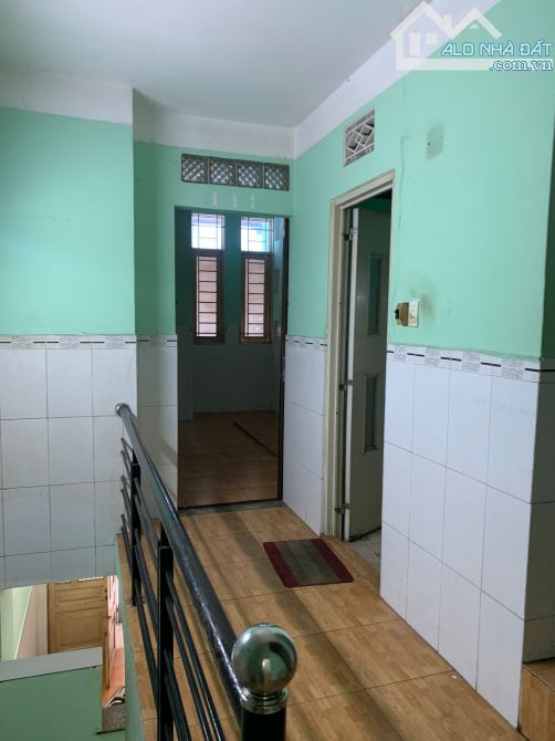 Cho thuê nhà 3T HXH Lê Hồng Phong,vừa ở vừa kinh doanh tự do giá 17tr - 2