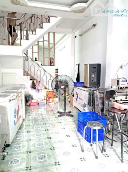🏡 NHÀ ĐÚC 2 TẦNG ĐỐI DIỆN CÔNG VIÊN LÊ THỊ RIÊNG – VỊ TRÍ SẦM UẤT QUẬN 3 - 2