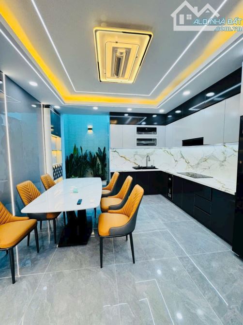 Bán Nhà Tân Thới Hiệp Q12- 61M2(4.2 x 15 )- 5Tầng - HXH- Chỉ 6,46 Tỷ. - 2