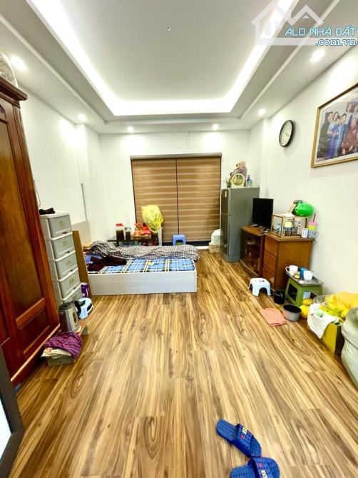 Trung tâm HBT - 40m 5 tầng chào 6.2 tỉ còn thương lượng - ba gác đỗ cửa nhà, 100m ra phố Đ - 2
