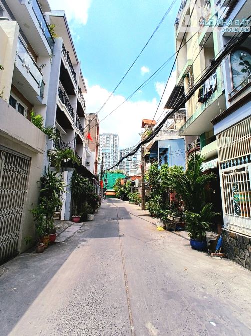 BÁN NHÀ GÓC 2 MẶT HẺM XE HƠI – NỞ HẬU TÀI LỘC – VỪA Ở VỪA CHO THUÊ – ĐƯỜNG LẠC LONG QUÂN, - 2