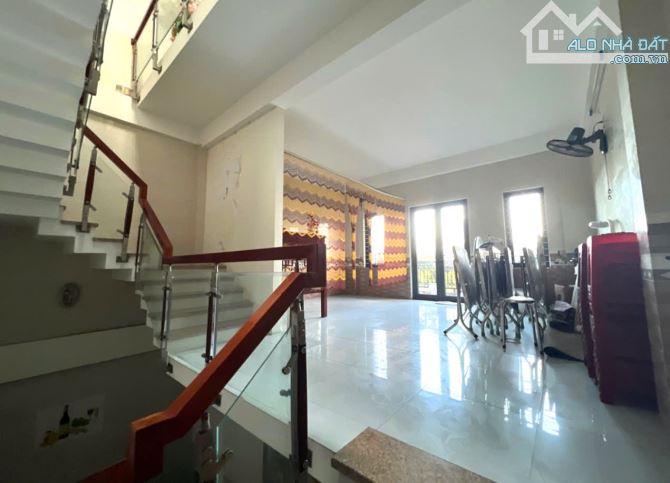 BÁN NHÀ 4 TẦNG 4 MÊ ĐƯỜNG TRẦN DUY CHIẾN- TUYẾN ĐƯỜNG KINH DOANH SẦM UẤT- SƠN TRÀ - 2