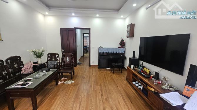 LK KĐT VĂN KHÊ, KINH DOANH, PHÂN LÔ, VỈA HÈ, Ở NGAY, RẺ NHẤT KHU, Ô CHỜ THANG MÁY. 18,5 tỷ - 1