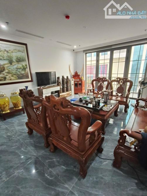 Bán Mặt Phố Bạch Mai 5 tầng 39m2, Mặt tiền Rộng - Kinh Doanh, Vỉa hè đá bóng giá chỉ 18 tỷ - 2