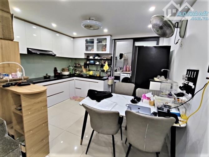 8 TỶ TL - NHÀ MỚI BA THÁNG HAI QUẬN 10 - KHU AN NINH - 50M2 3 TẤM 3 PHÒNG NGỦ MASTER ĐẸP - 2