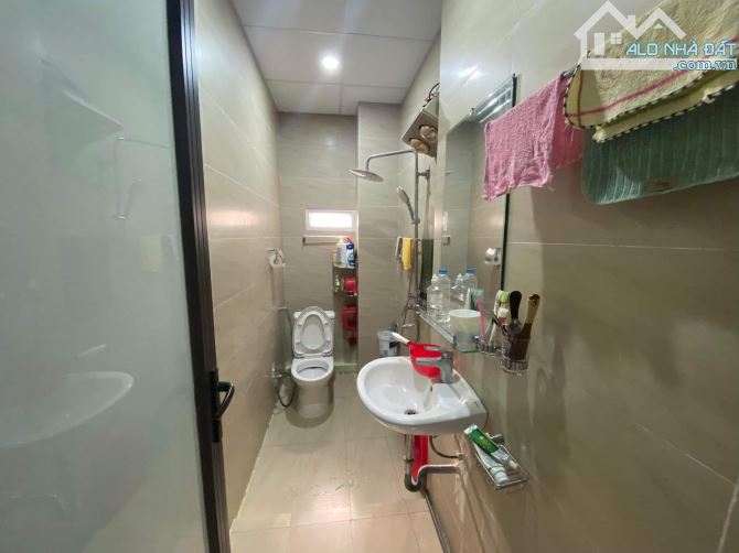 SIÊU PHẨM- MUA 1 TẶNG 2 CỬA HÀNG MẶT PHỐ 8M KINH DOANH, LÊ LỢI 10tỷ. - 1