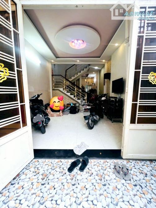 Bán nhà hẻm oto, 52m2, Phạm Văn Chiêu, p9, Gò Vấp, Sổ vuông, nhỉnh 4 tỷ - 2