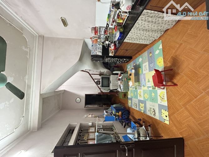 BÁN ĐẤT TẶNG NHÀ THƯỢNG THANH, LONG BIÊN, VỊ TRÍ ĐẸP, SÁT Ô TÔ TRÁNH, 50M2, HƠN 5 TỶ - 2