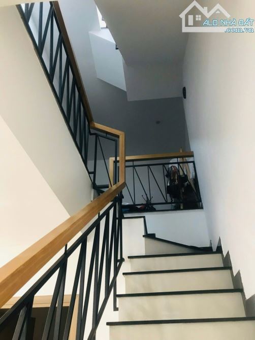 NHÀ 3 TẦNG MẶT TIỀN RỘNG 5.3M - BA ĐÌNH THÔNG ĐỐNG ĐA - NHÀ ĐẸP KIÊN CỐ - 2