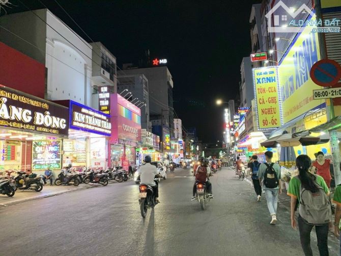 Bán nhà MTKD Tân Hương ( ngay Chợ khu tiệm vàng ) DT : 4x19.5m - 1 lầu - Giá : 15.5 tỷ TL - 2