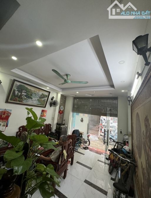 - Ngõ Minh Khai- VUÔNG VẮN, BAO TIỆN ÍCH- 51m2- 8 tỷ - 2