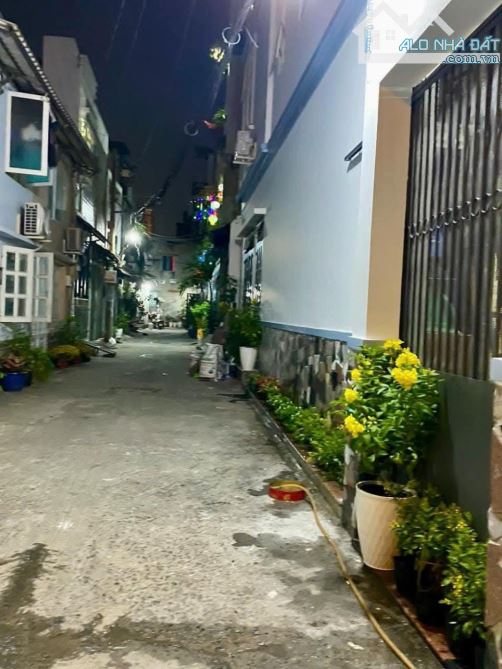 Bán nhà 2 mặt tiền Hẻm xe tải, 4x16m, 4 tầng, P12, Gò vấp, 8 tỷ - 2