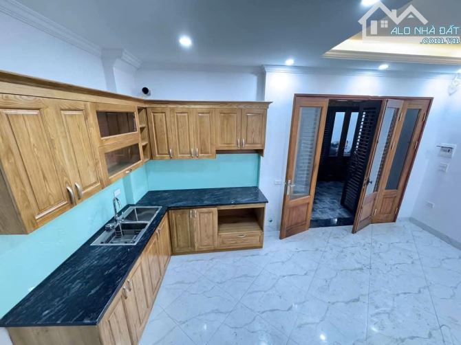 Bán nhà Cổ Nhuế 32m², Ngõ To ô tô cách vài bước Giá Rẻ Nhì Khu Vực - 2