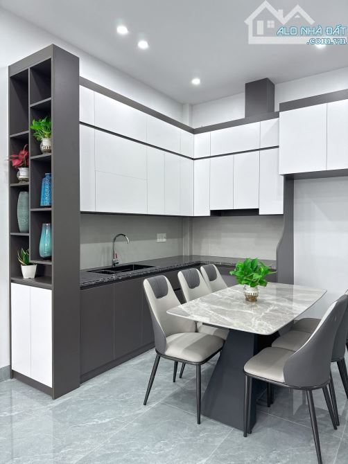 Bán nhà 3 tầng ngõ 20 đường Ngô Quyền, ph Thanh Bình, TP HD, 51m2, 3 ngủ, 3 vs, 2.8x tỷ - 2