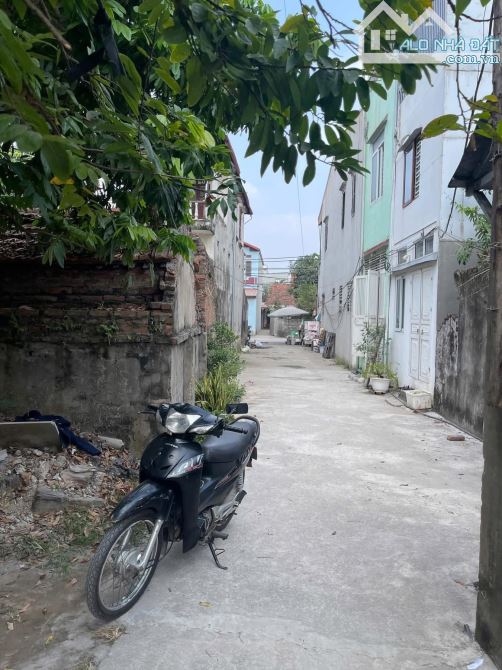 Bán nhà cấp 4 mới thôn 3 Vạn Phúc 40 mét 3,2 tỉ - 2
