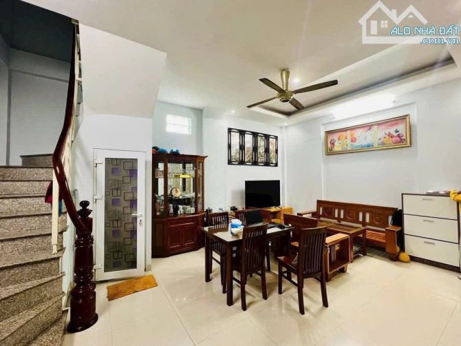 Nhà 5 tầng Mỗ Lao  sau lưng BigC Hà Đông, ô tô đỗ cạnh nhà, đầy đủ nội thất - 2