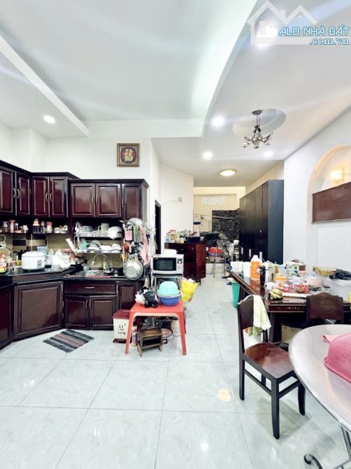 Nhà hẻm xe hơi, DT 134m, ngang nhà 5.7m, Phường 26, Bình Thạnh - 2