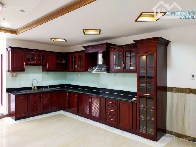 Duy nhất 1 căn ngang bề thế đường nhựa- CN 90m2 P.13 Đặng Thuỳ Trâm, đối diện công viên - 2