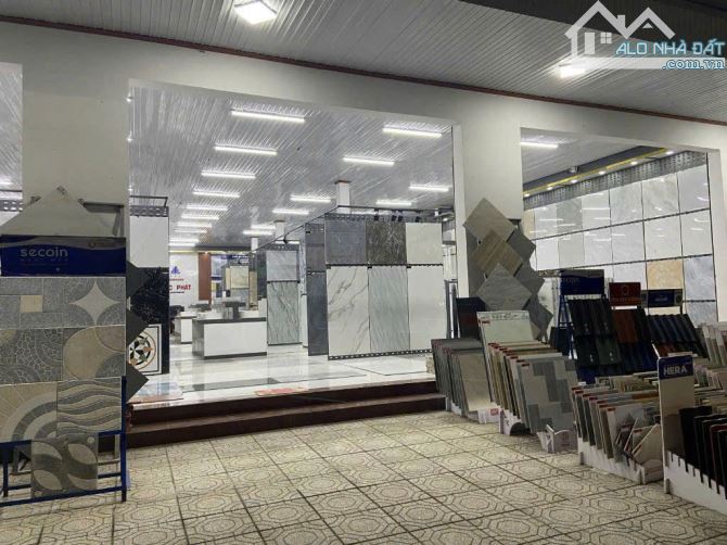 BÁN GẤP SHOWROOM NỘI THẤT GÓC 2 MẶT TIỀN Ở XÃ ĐỒI 61. HUYỆN TRẢNG BOM - 2