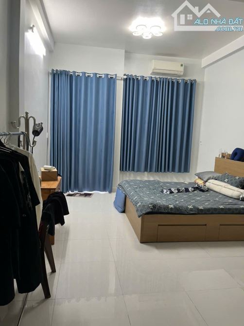 CUỐN HÚT ! NHÀ BÁN ĐƯỜNG SỐ 8 Q6 - ĐỐI DIỆN DINH THỰ XA HOA (4X18,5) 3 LẦU. CHỈ 15 TỶ TL - 2