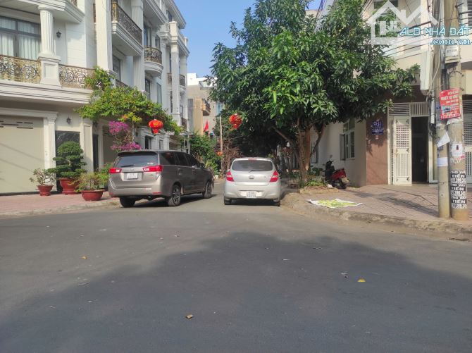 CHO THUÊ NHÀ C4 ĐẸP KHU ĐÔ THỊ CHÍ LINH 1 PHƯỜNG 10 TPVT GIÁ CHỈ 6.5TR/THÁNG CÓ BỚT