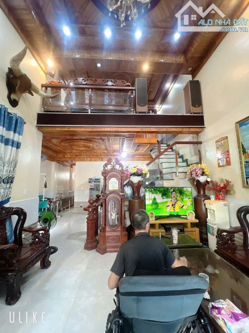 Bán nhà 2 Tầng ĐẸP MẶT TIỀN kinh doanh Tân Bình,ngang 6,5m,full nội thất cao cấp - 2