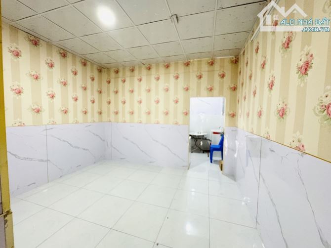 CỰC HIẾM – NHÀ GẦN AN SƯƠNG – 50M² KHÔNG QUY HOẠCH-TÂN THỚI NHẤT, QUẬN 12-GIÁ CHỈ 3.2 TỶ - 2