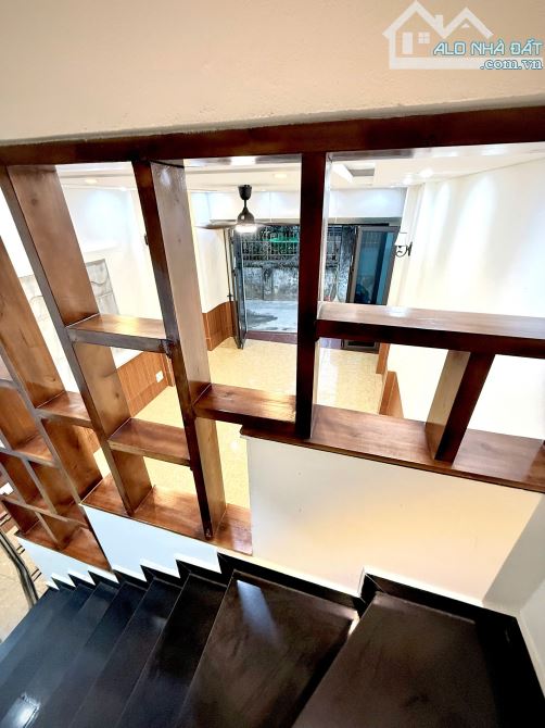 Bán nhà Ngọc Thụy, Dân xây, DT 50M2, Lô góc, 2 thoáng, 4 tầng, 4PN, ô tô vào tận cửa.. - 2