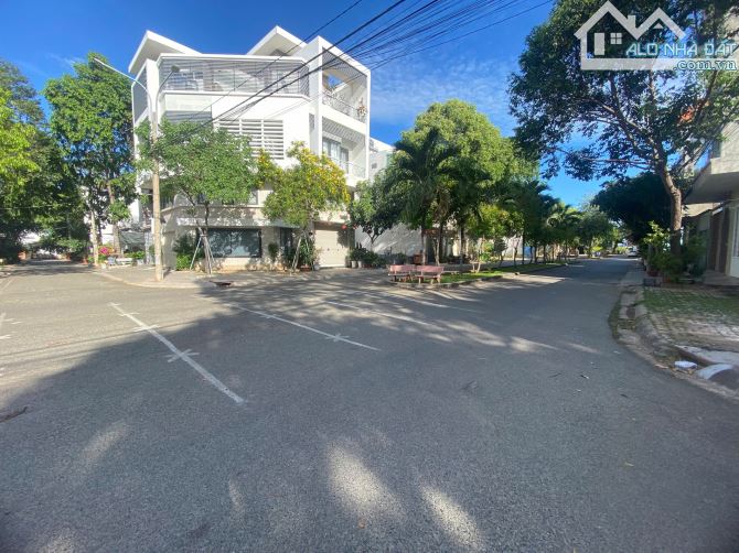 BÁN LÔ ĐẤT ĐẸP 94M2 THỔ CƯ_ĐƯỜNG NỘI BỘ 11M ( CÓ VỈA HÈ)_HƯỚNG ĐÔNG NAM, PHƯỜNG 10 - 3