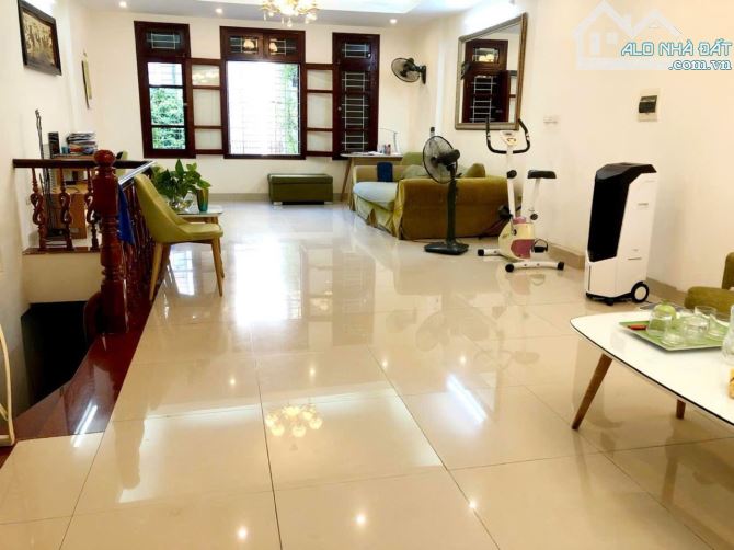 BÁN NHÀ PHÂN LÔ NGÕ 93 HOÀNG VĂN THÁI, Ô TÔ TRÁNH, DÂN XÂY CHẮC CHẮN, SỔ VUÔNG VẮN - 3