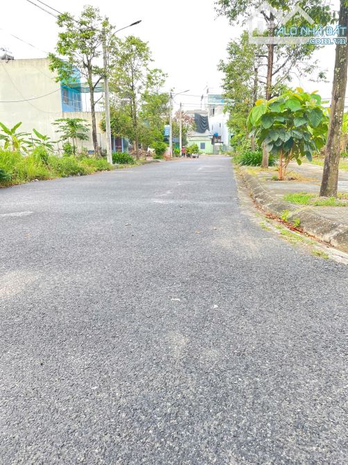 BÁN ĐẤT KHU 379- THỊ TRẤN KIẾN XƯƠNG - 2