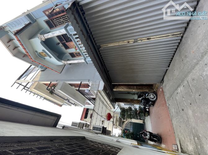 BÁN GẤP NHÀ NGÔ QUYỀN 70M2 5 TẦNG MT4.5 Ô TÔ QUA NHÀ CHỈ 13 TỶ - 3