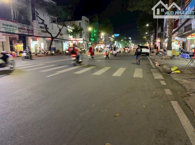 bán nhà mặt tiền đường trần hưng đạo, ngang 4.37m, 1 lầu, vị trí đẹp phù hợp kinh doanh - 3