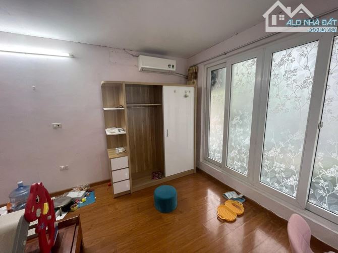 Cho thuê nhà nguyên căn ngõ 509 Vũ Tông Phan, 2 tầng, 40m2, 2 ngủ, 7.5 Triệu KD online, - 3