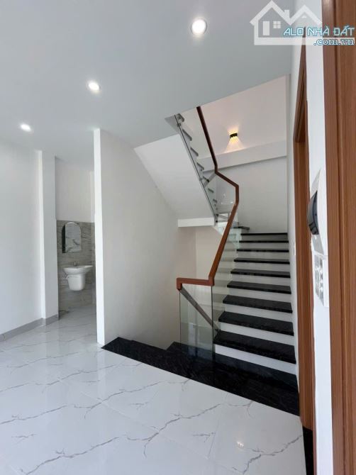 NHÀ MỚI ĐƯỜNG BÌNH THÁI 4 CẨM LỆ NGANG 8M chỉ nhỉnh 3 tỷ - 3