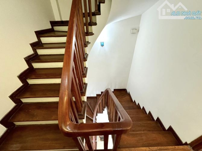 HÀNG HIẾM ! Vương Thừa Vũ, Lô góc, 2 mặt tiền, Gara ô tô, 38m2, Chỉ 13,5 tỷ - 3