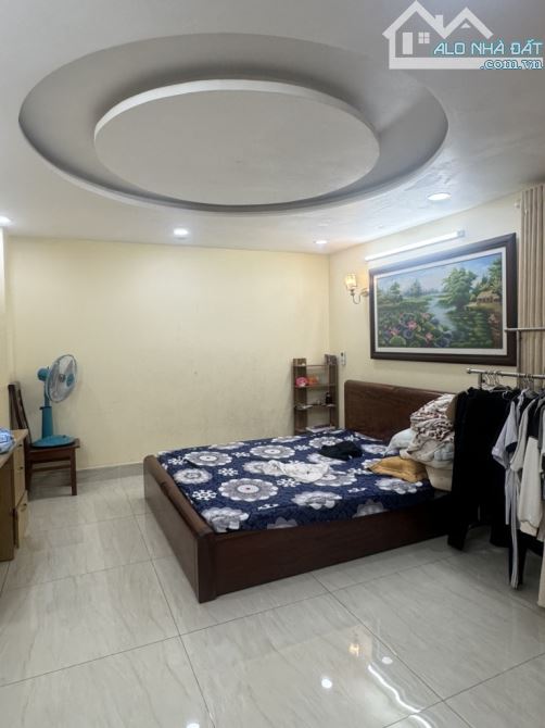 BÁN NHÀ HẺM 373 LÝ THƯỜNG KIỆT, 85M2 NGANG 5.5M2 - 3