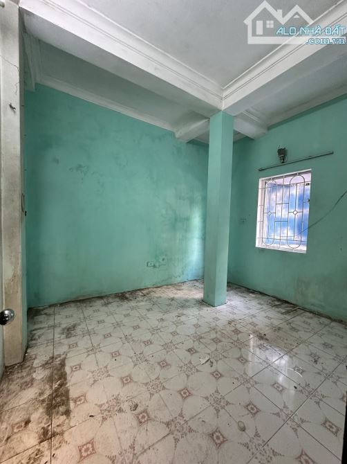 BÁN NHÀ KHÂM THIÊN, HÀNG HIẾM ĐỐNG ĐA - DÂN XÂY - LÔ GÓC - KINH DOANH - 15M RA PHỐ - 3