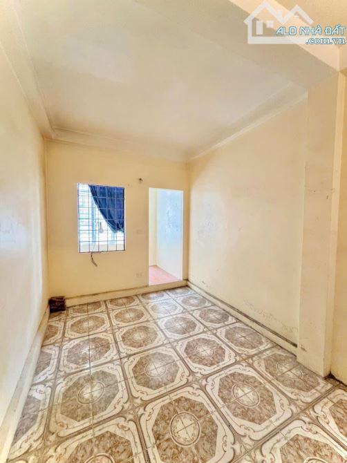 Bán nhà riêng tại Bạch Mai, 5,5 tỷ, 28m2, 2PN, 3WC Nhà dân xây trước nhà 3m cách phố 44m - 3