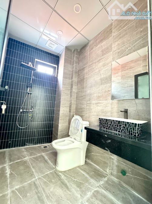 Nhà 2 Tầng Full Nội Thất Tân Cổ Điển - Thích Tịnh Khiết - 3