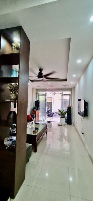 Bán Nhà Phố Cổ Linh,45m2-hơn 7 tỷ-FULL NỘI THẤT-Ô TÔ GẦN-VIEW TTTM AEON-Ô CHỜ THANG MÁY - 3